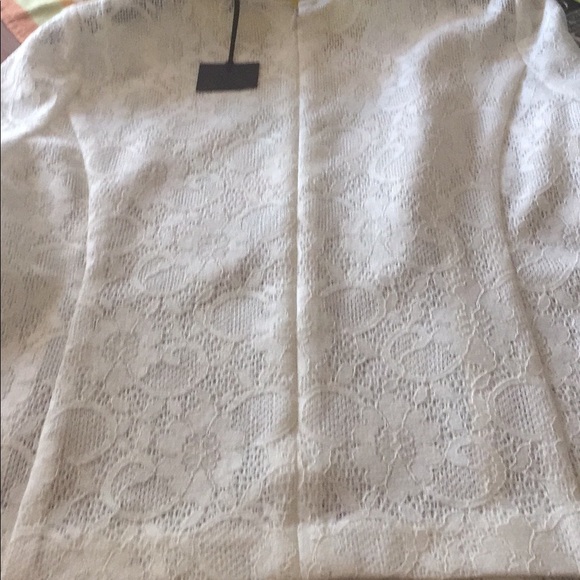 🛍2 for $30🛍NWOT White lace short sleeve top bodice is fully lined - Picture 3 of 3